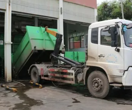 嘉兴垃圾清运2.png